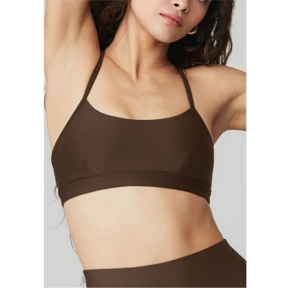ALO Yoga Airlift Intrigue Bra & Energy Short in Espresso Brown 🤎 - Picture 5 of 6